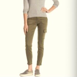 EUC-Level 99 Woman’s "Sybil" Olive Green Cargo Pants Size 27